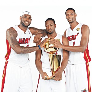 爱游戏多端接入-王者荣耀世界冠军杯：中国战队能否包揽冠亚军，捍卫赛区荣耀？