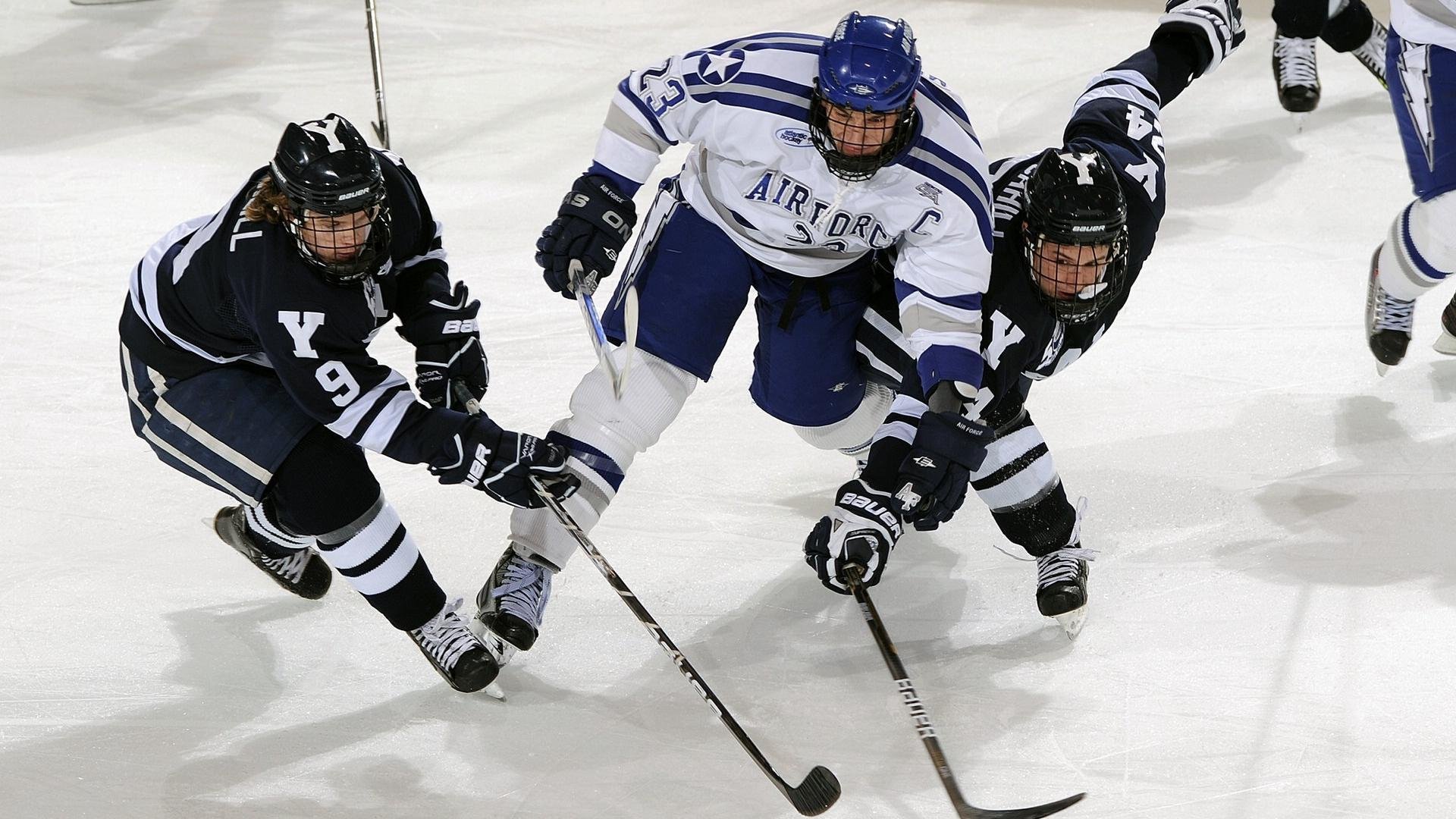 _自然攀岩探险：回归大山的纯粹运动_，自由攀岩第一人