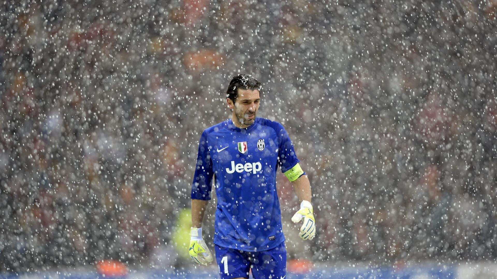 “德甲最后冲刺，争冠球队状态火热”，德甲榜首大战