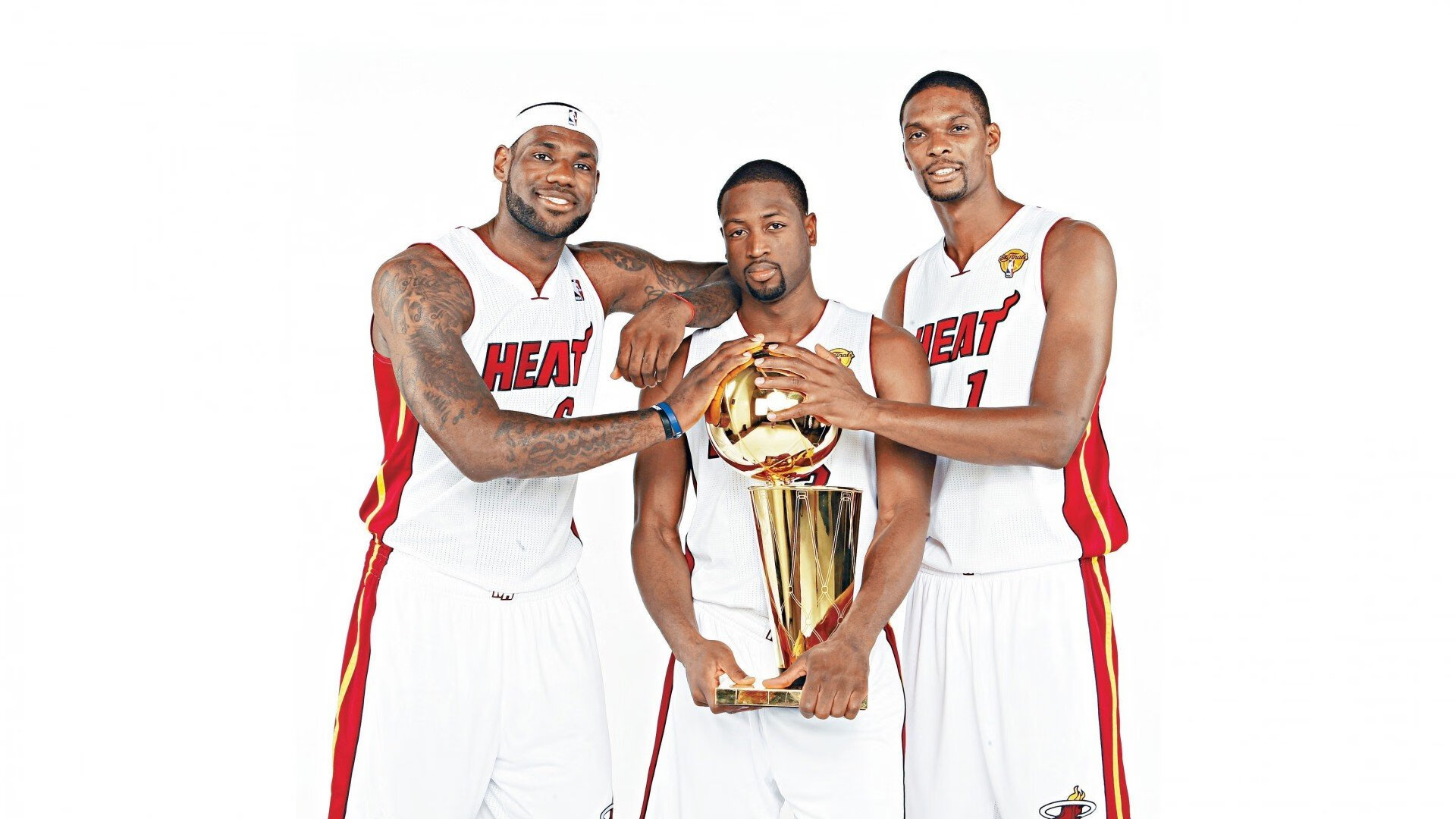 王者荣耀世界冠军杯：中国战队能否包揽冠亚军，捍卫赛区荣耀？